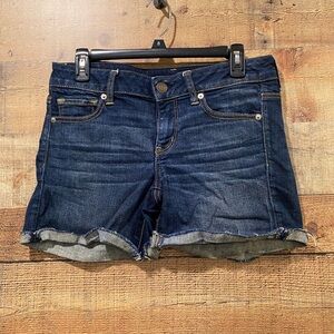 American Eagle Women’s Dark Blue Denim Roll-Hem Shorts Size 10